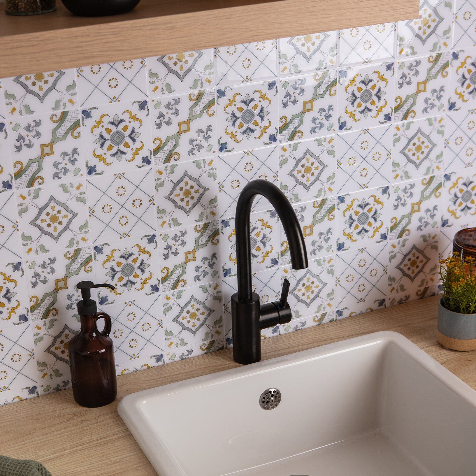 Stick&Done Falburkolat Madrid White - 10db - 23x23cm